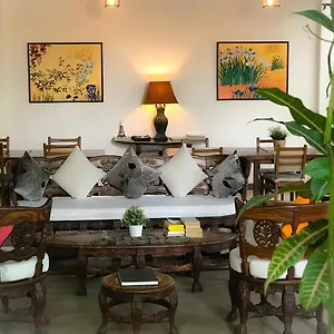 Sayura House Affittacamere